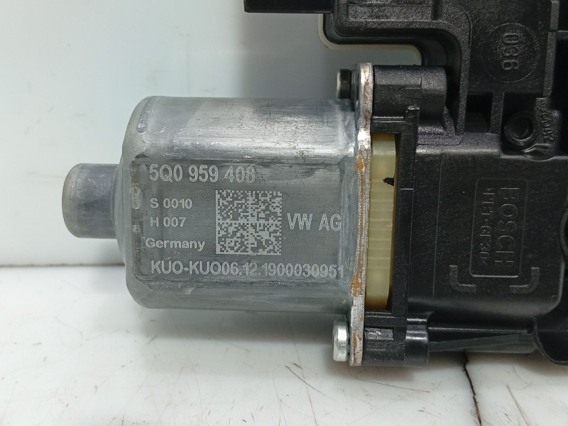 Recambio de motor elevalunas trasero derecho para skoda kamiq (nw4) 1.0 tsi referencia OEM IAM   