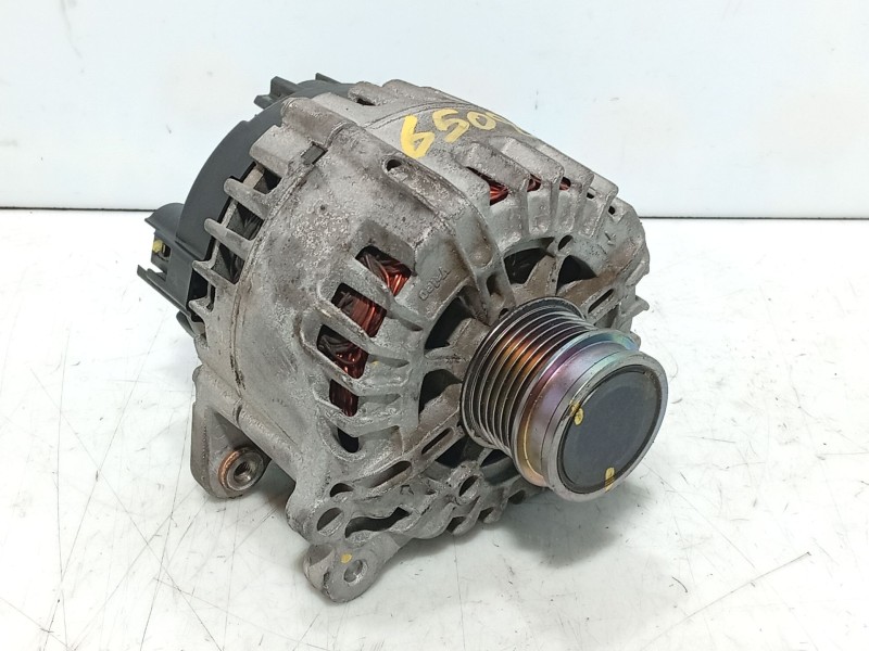 Recambio de alternador para skoda kamiq (nw4) 1.0 tsi referencia OEM IAM 04E903015Q / 04E903015P / 04E903015QX / 04E903015PX  