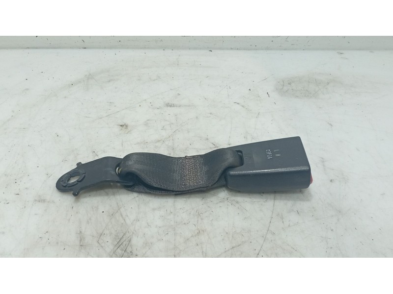 Recambio de anclaje cinturon trasero izquierdo para opel antara a (l07) 2.0 cdti referencia OEM IAM   
