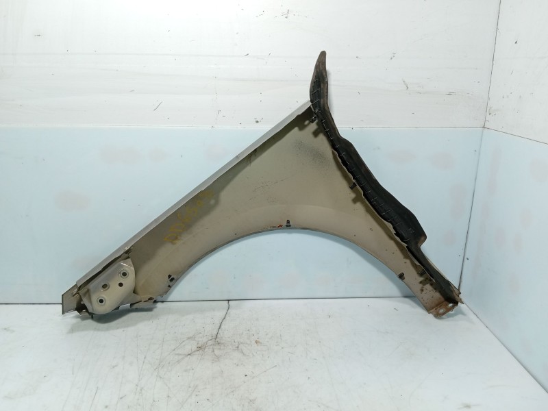 Recambio de aleta delantera derecha para skoda kamiq (nw4) 1.0 tsi referencia OEM IAM 658821106B  