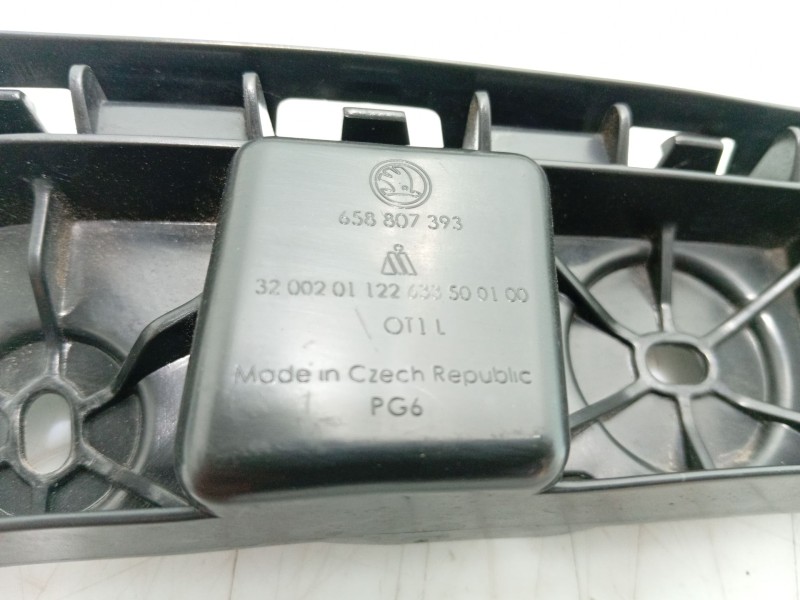 Recambio de soporte paragolpes trasero para skoda kamiq (nw4) 1.0 tsi referencia OEM IAM   