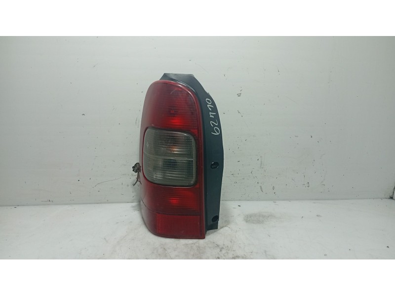 Recambio de piloto trasero izquierdo para chevrolet trans sport 3.4 v6 cat referencia OEM IAM   