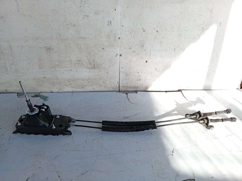 Recambio de palanca cambio para skoda kamiq (nw4) 1.0 tsi referencia OEM IAM 2Q0711049AA / 5Q0711046P  