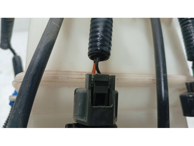 Recambio de deposito limpia para opel antara a (l07) 2.0 cdti referencia OEM IAM 96627002  