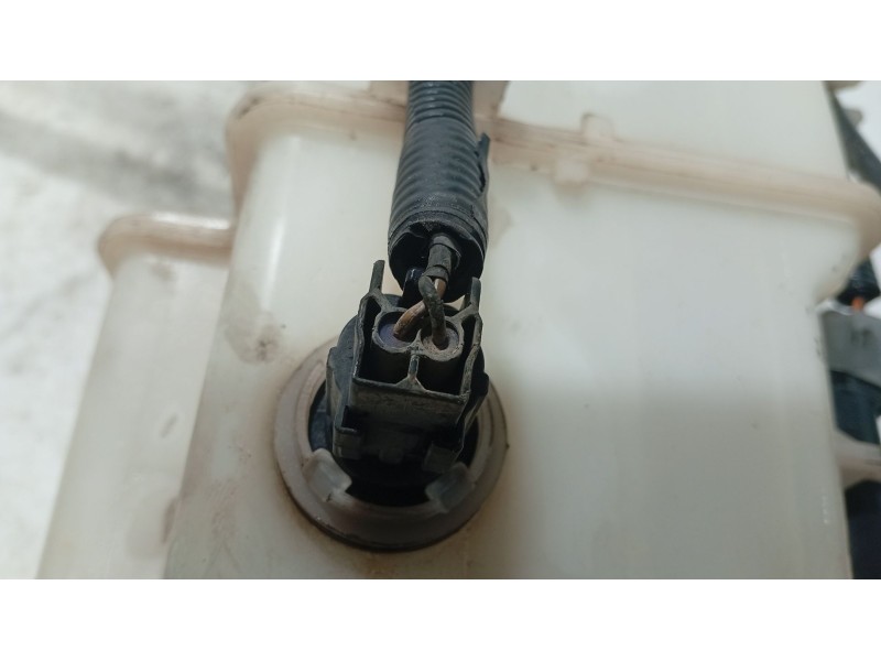 Recambio de deposito limpia para opel antara a (l07) 2.0 cdti referencia OEM IAM 96627002  