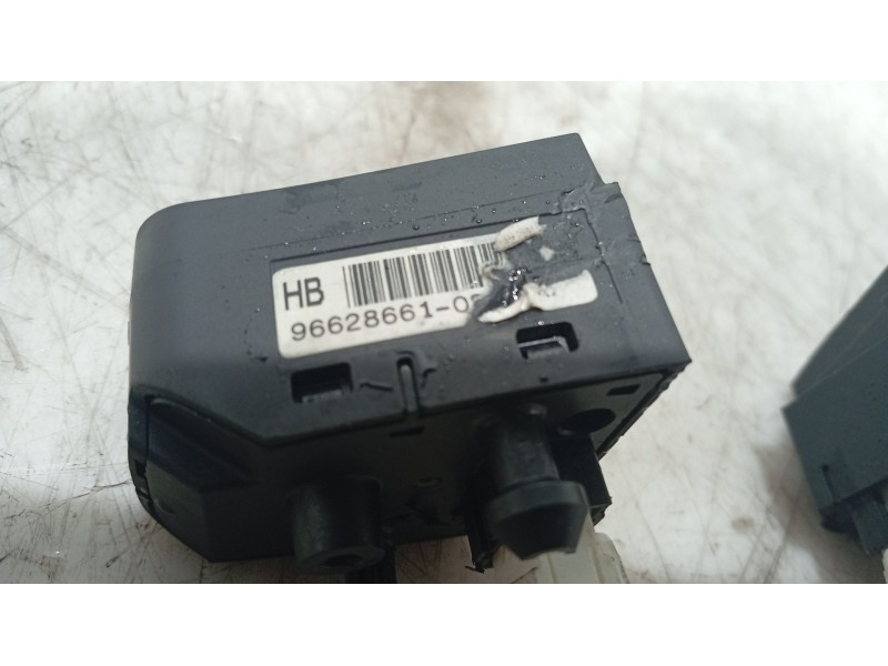 Recambio de mando volante para opel antara a (l07) 2.0 cdti referencia OEM IAM   