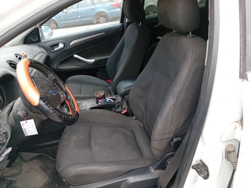 ford mondeo iv turnier (ba7) del año 2012