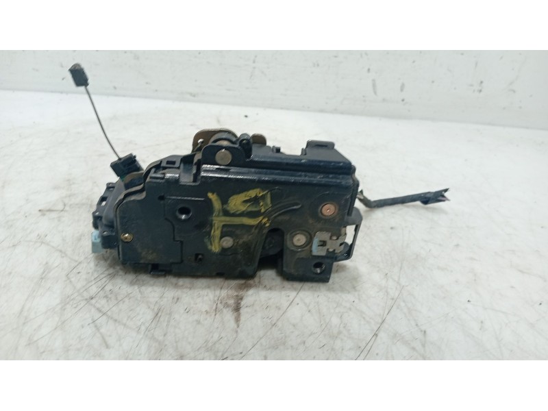 Recambio de cerradura puerta trasera derecha para seat altea (5p1) 1.9 tdi referencia OEM IAM 7L0839016D  