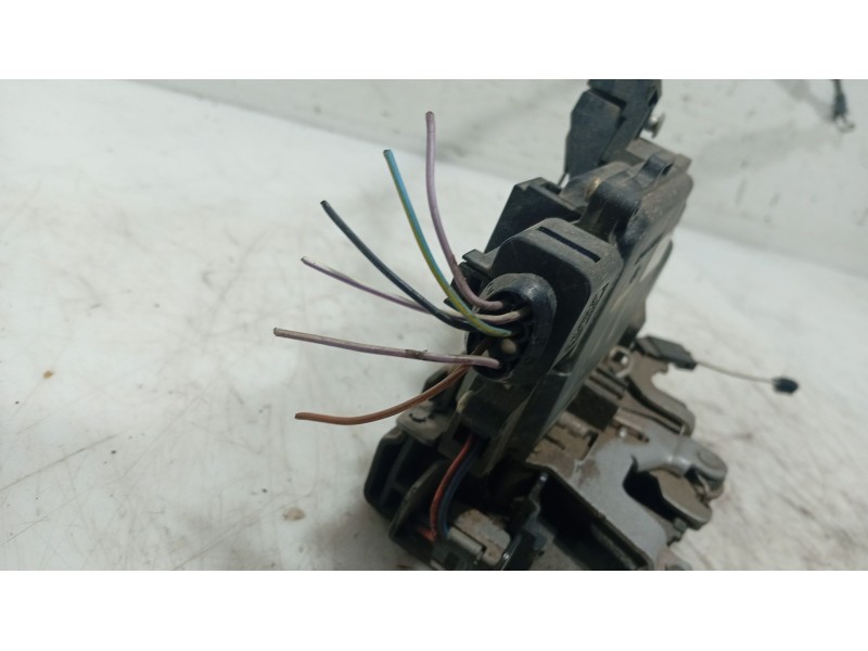 Recambio de cerradura puerta trasera izquierda para seat altea (5p1) 1.9 tdi referencia OEM IAM 7L0839015D  