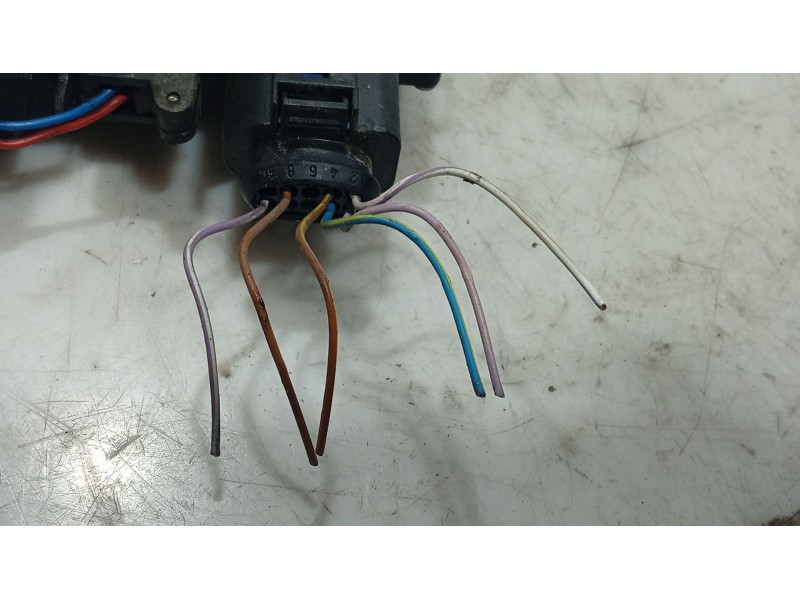 Recambio de cerradura puerta trasera derecha para seat altea (5p1) 1.9 tdi referencia OEM IAM   