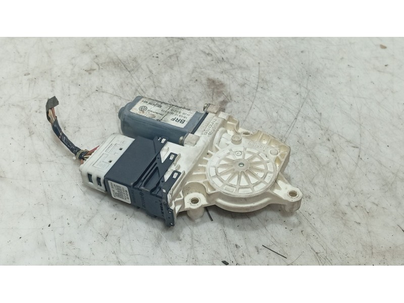 Recambio de motor elevalunas trasero izquierdo para seat altea (5p1) 1.9 tdi referencia OEM IAM   