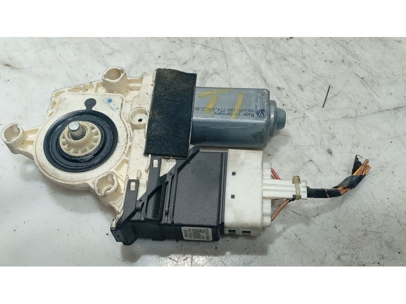 Recambio de motor elevalunas trasero izquierdo para seat altea (5p1) 1.9 tdi referencia OEM IAM   