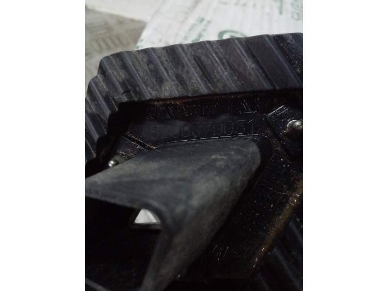 Recambio de no identificado para  referencia OEM IAM 8200070031   Recambio de no identificado para  referencia OEM IAM 8200070031