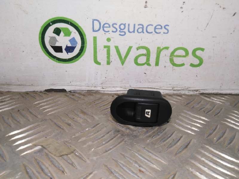 Recambio de mando elevalunas delantero izquierdo para  referencia OEM IAM   