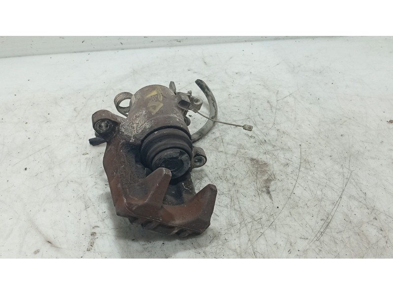 Recambio de pinza freno trasera derecha para seat altea (5p1) 1.9 tdi referencia OEM IAM 8D0698671 / 1K0615424J  