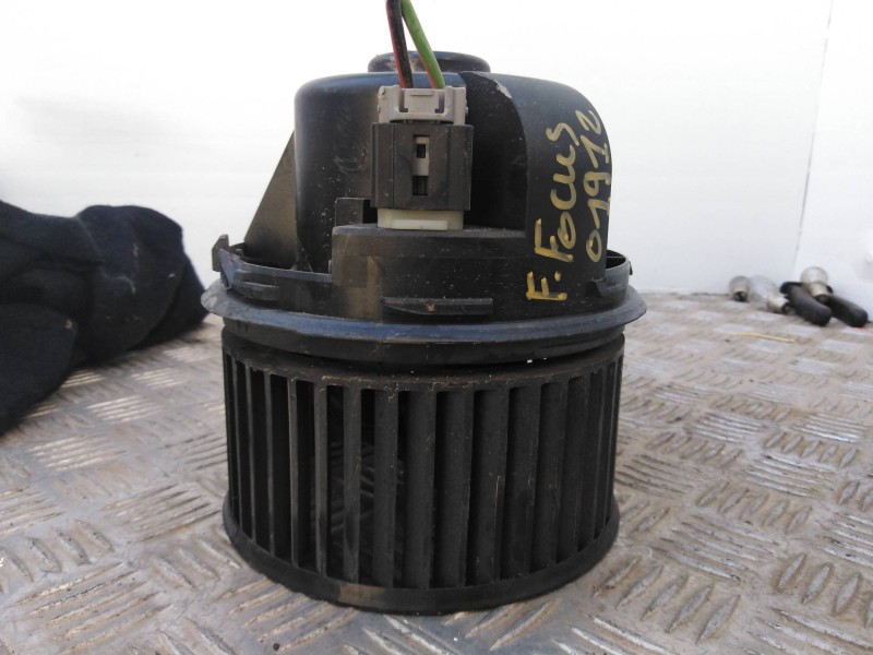 Recambio de ventilador calefaccion para ford focus berlina (cap) trend   |   03.05 - 12.07 | 2005 - 2007 | 116 cv / 85 kw refere