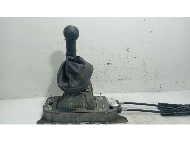 Recambio de palanca cambio para seat altea (5p1) 1.9 tdi referencia OEM IAM 1K0711061A / 1K0711112  