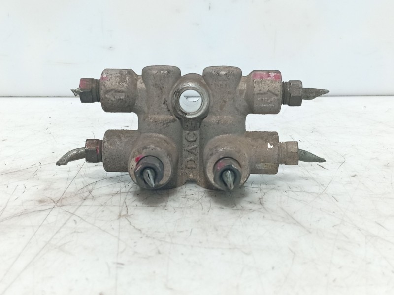 Recambio de repartidor de freno para chevrolet matiz (m200, m250) 0.8 referencia OEM IAM   