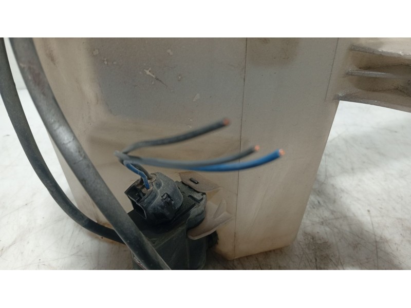 Recambio de deposito limpia para hyundai i20 i (pb, pbt) 1.2 referencia OEM IAM 986201J000  