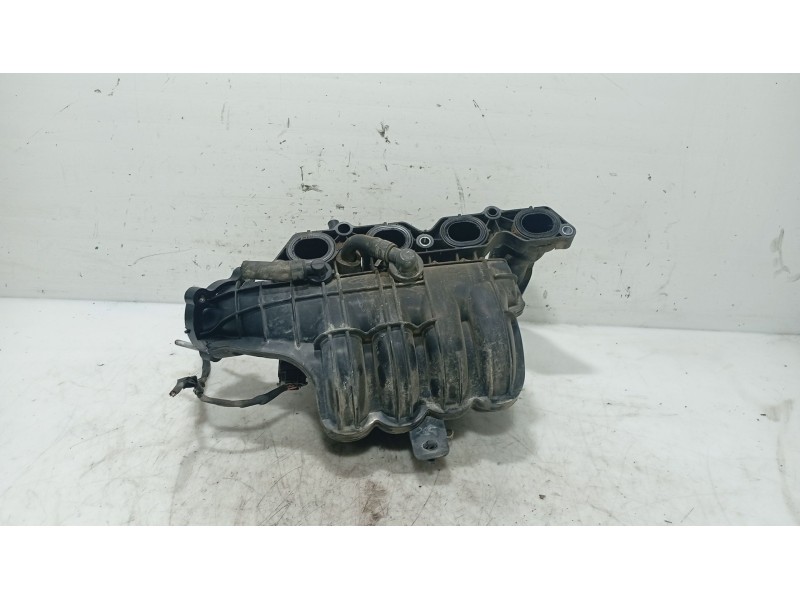 Recambio de colector admision para hyundai i20 i (pb, pbt) 1.2 referencia OEM IAM 2831103100  
