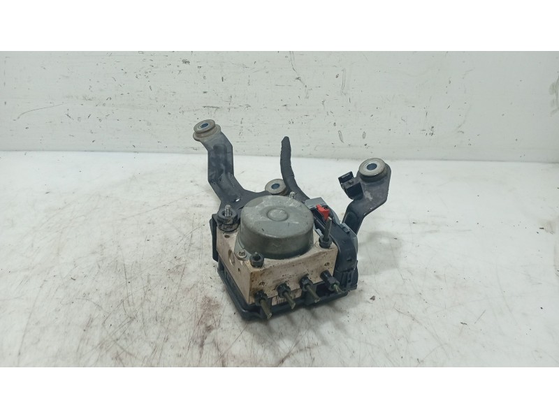 Recambio de abs para hyundai i20 i (pb, pbt) 1.2 referencia OEM IAM 589101J000  