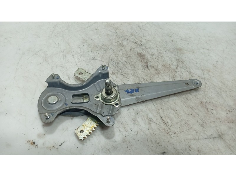 Recambio de elevalunas trasero derecho para hyundai i20 i (pb, pbt) 1.2 referencia OEM IAM 834021J000  