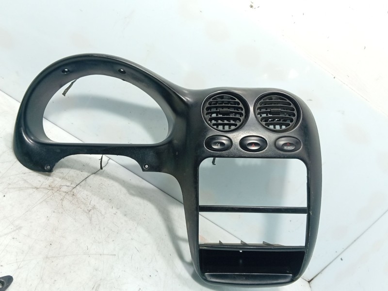 Recambio de moldura para chevrolet matiz (m200, m250) 0.8 referencia OEM IAM   