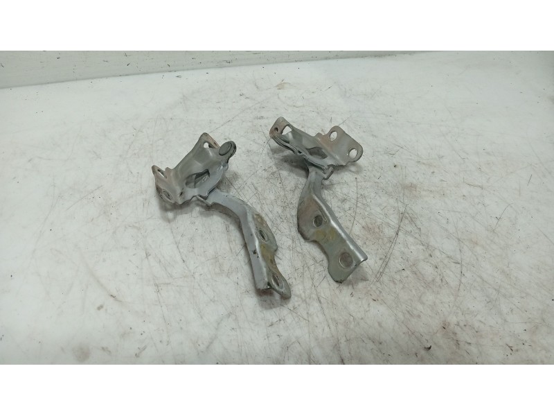 Recambio de bisagra para hyundai i20 i (pb, pbt) 1.2 referencia OEM IAM 791101J000  