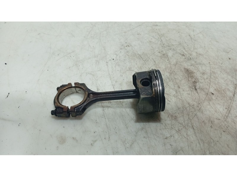 Recambio de piston para hyundai i20 i (pb, pbt) 1.2 referencia OEM IAM   
