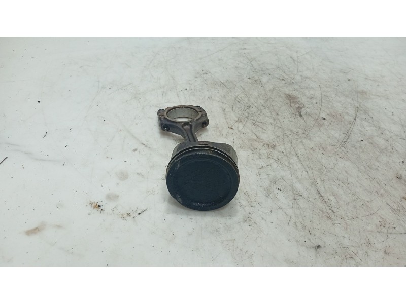Recambio de piston para hyundai i20 i (pb, pbt) 1.2 referencia OEM IAM   