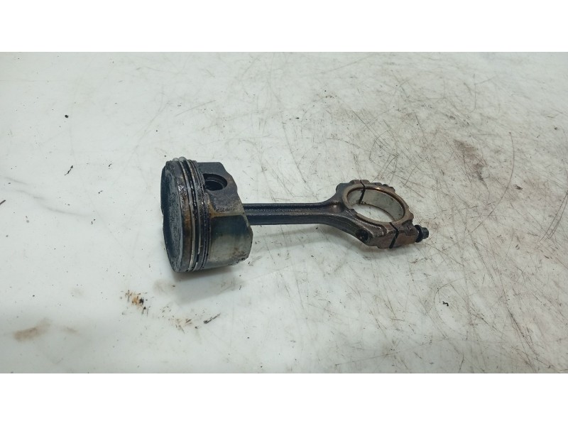 Recambio de piston para hyundai i20 i (pb, pbt) 1.2 referencia OEM IAM   
