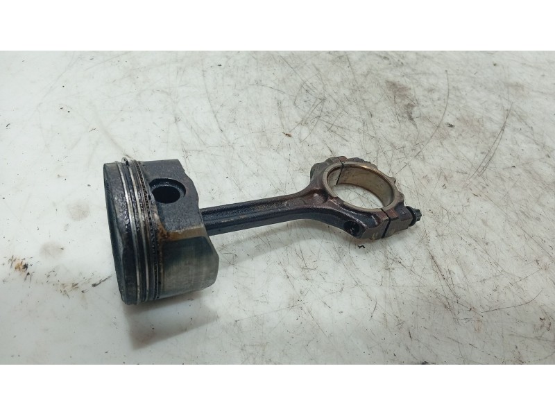 Recambio de piston para hyundai i20 i (pb, pbt) 1.2 referencia OEM IAM   