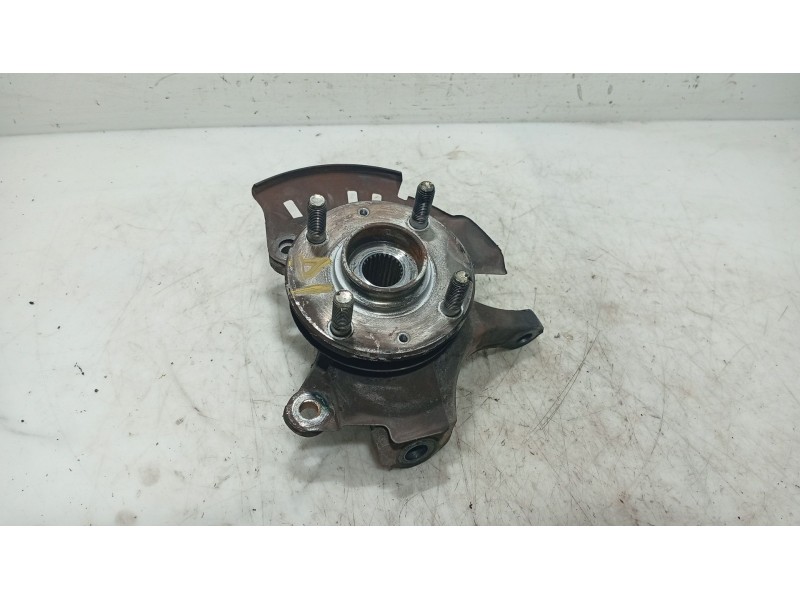 Recambio de mangueta delantera izquierda para hyundai i20 i (pb, pbt) 1.2 referencia OEM IAM 517151J100  
