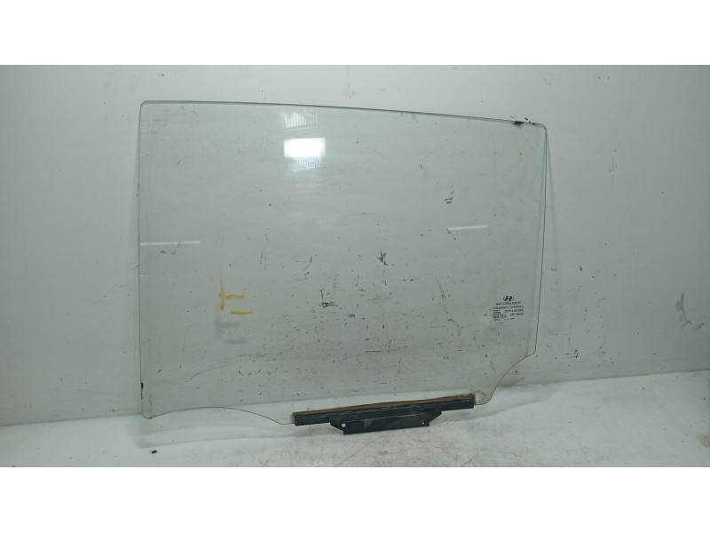 Recambio de luna trasera izquierda para hyundai i20 i (pb, pbt) 1.2 referencia OEM IAM 834111J010  
