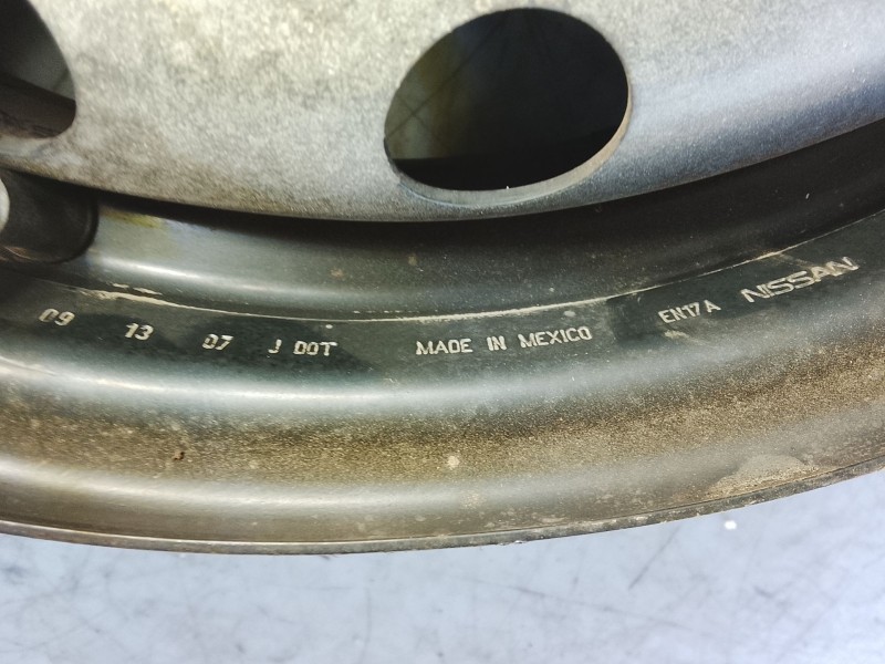 Recambio de llanta para nissan tiida hatchback (c11) 1.5 dci referencia OEM IAM   