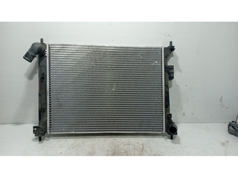 Recambio de radiador agua para hyundai i20 i (pb, pbt) 1.2 referencia OEM IAM 253101J000  