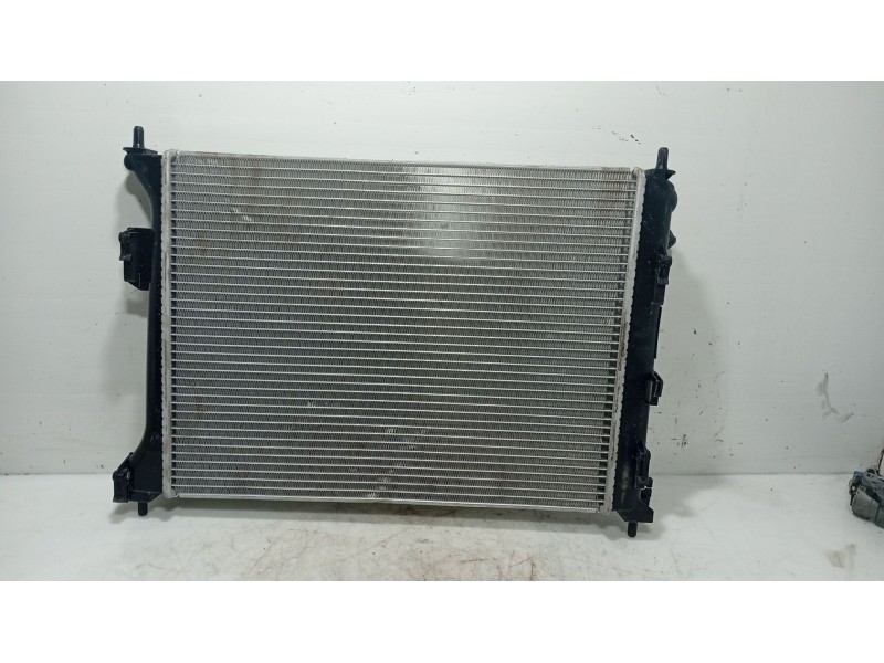 Recambio de radiador agua para hyundai i20 i (pb, pbt) 1.2 referencia OEM IAM 253101J000  