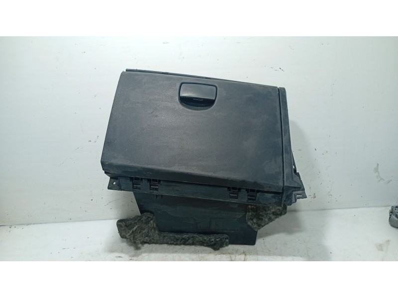 Recambio de guantera para hyundai i20 i (pb, pbt) 1.2 referencia OEM IAM 845101J0009P  