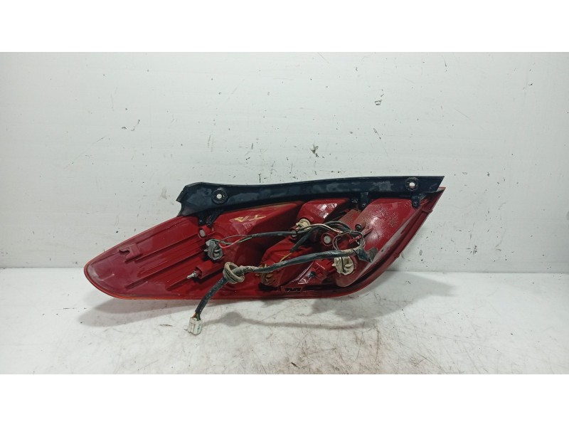 Recambio de piloto trasero derecho para hyundai i20 i (pb, pbt) 1.2 referencia OEM IAM 924201J000 / 924021J000  
