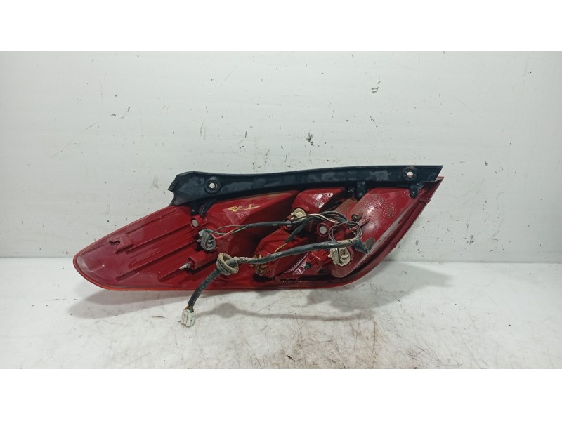 Recambio de piloto trasero derecho para hyundai i20 i (pb, pbt) 1.2 referencia OEM IAM 924201J000 / 924021J000  