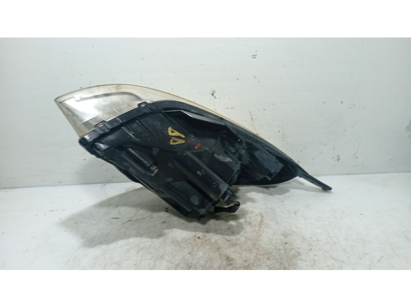 Recambio de faro derecho para hyundai i20 i (pb, pbt) 1.2 referencia OEM IAM 921021J010  