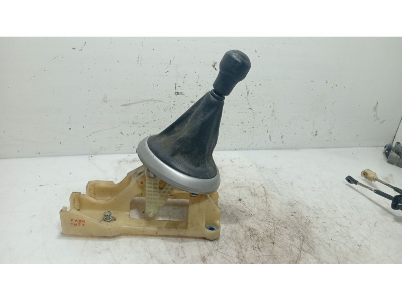 Recambio de palanca cambio para hyundai i20 i (pb, pbt) 1.2 referencia OEM IAM 437201J100  