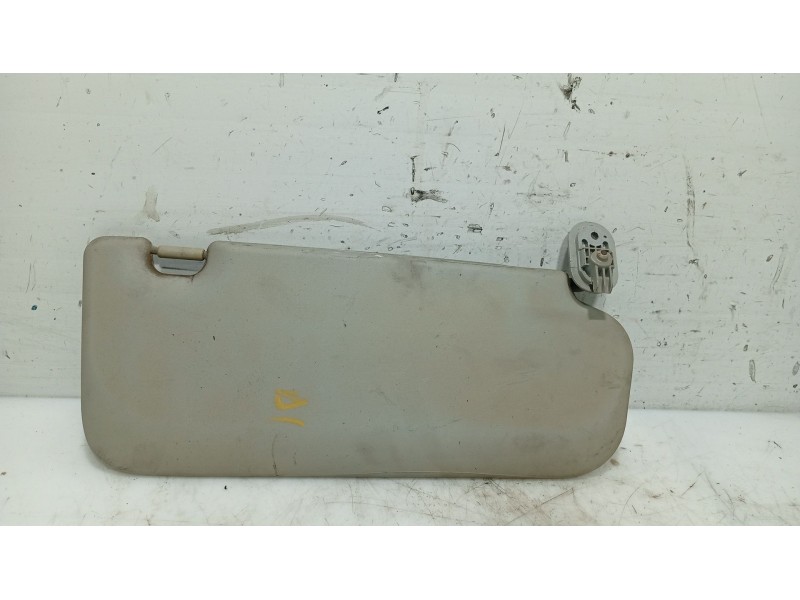Recambio de parasol izquierdo para hyundai i20 i (pb, pbt) 1.2 referencia OEM IAM 852101J001OM  