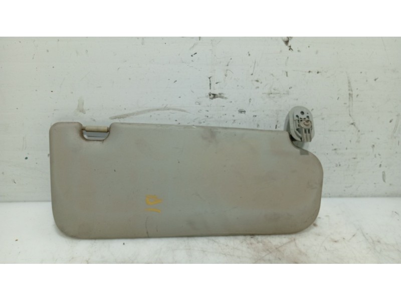 Recambio de parasol izquierdo para hyundai i20 i (pb, pbt) 1.2 referencia OEM IAM 852101J001OM  