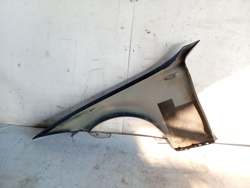 Recambio de aleta delantera derecha para bmw 1 (e87) 116 d referencia OEM IAM 41357133228  