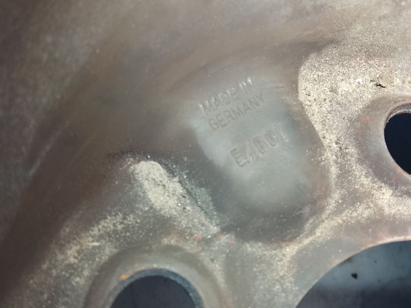 Recambio de llanta para chrysler voyager iv (rg, rs) 2.4 referencia OEM IAM   