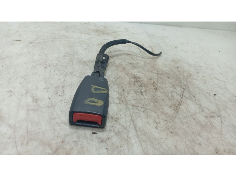 Recambio de anclaje cinturon delantero derecho para hyundai i20 i (pb, pbt) 1.2 referencia OEM IAM   