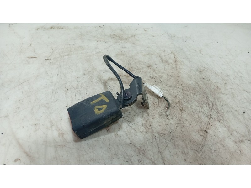 Recambio de anclaje cinturon trasero derecho para hyundai i20 i (pb, pbt) 1.2 referencia OEM IAM   
