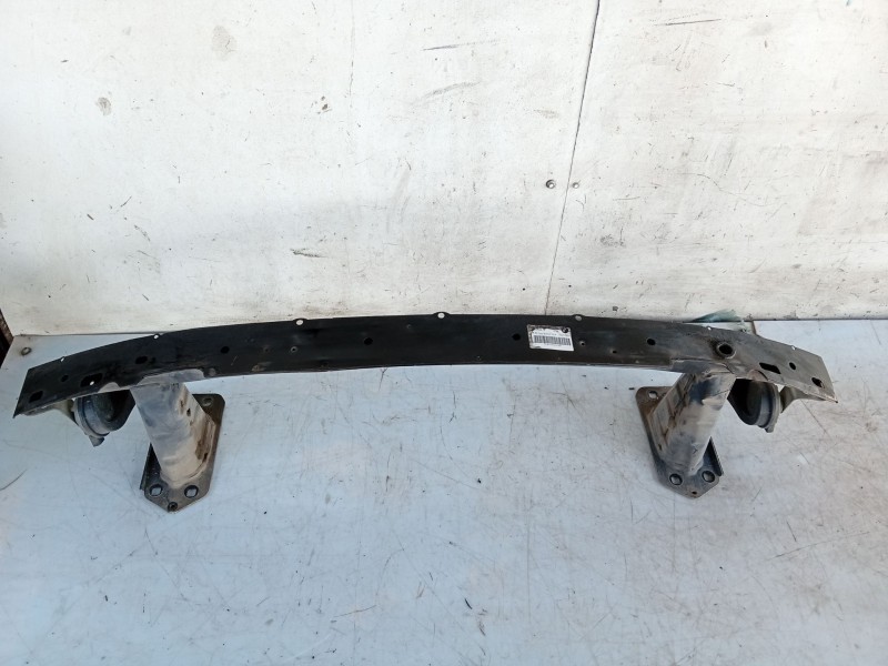 Recambio de refuerzo paragolpes delantero para bmw 1 (e87) 116 d referencia OEM IAM   