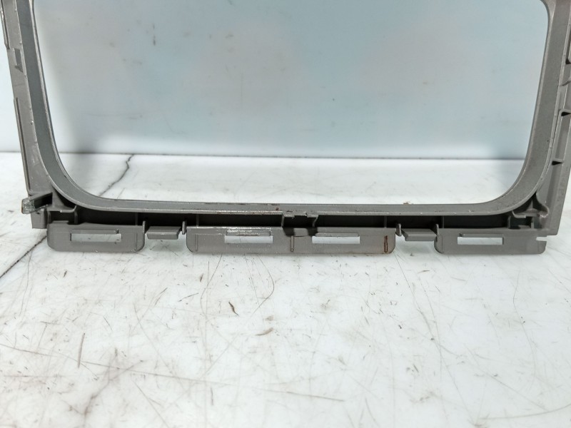 Recambio de moldura para bmw 1 (e87) 116 d referencia OEM IAM   